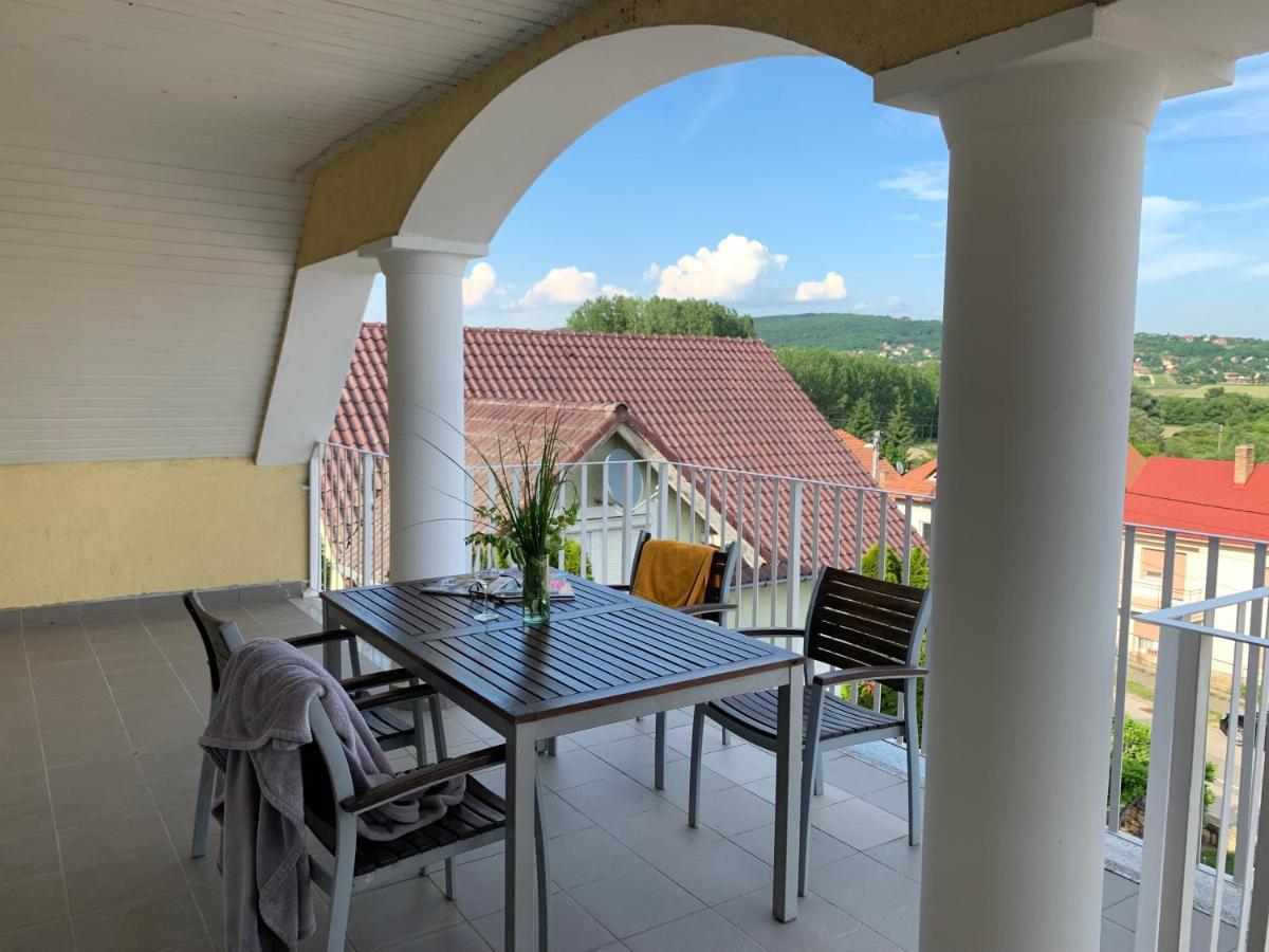 Lilium Villa Hévíz Eksteriør billede